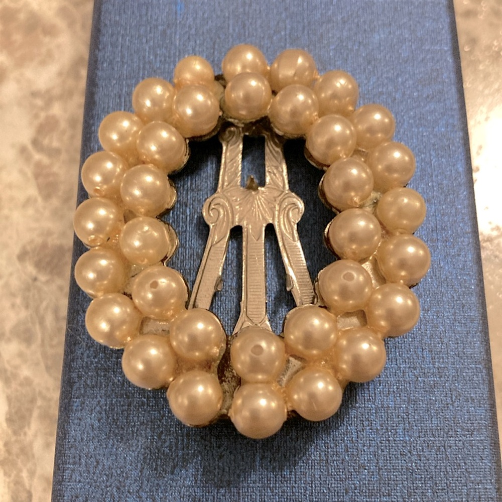 Art Nouveau dress clip